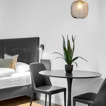 Vera Hotel